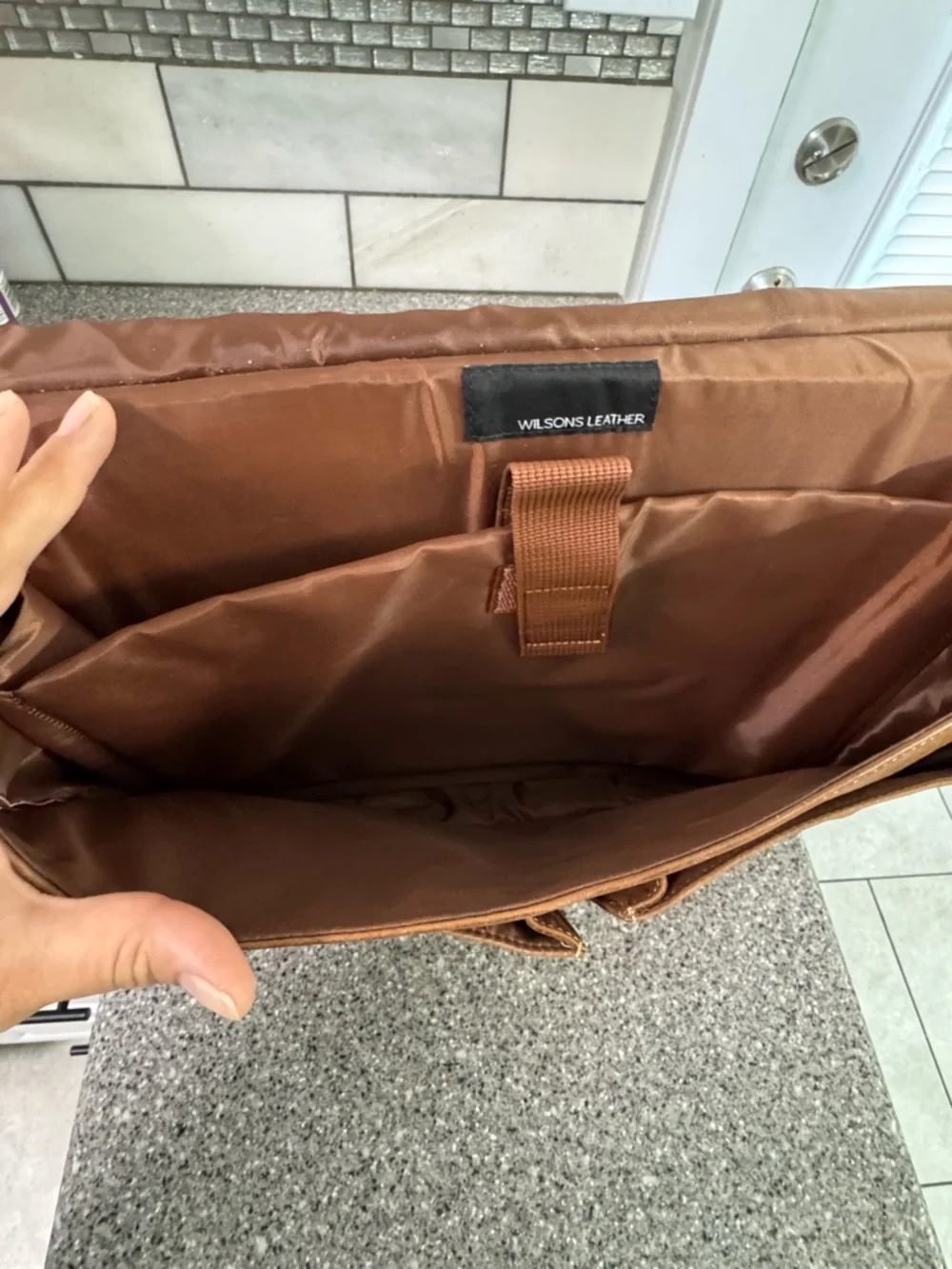 Wilsons Leather Distressed Tan Leather Briefcase Messenger